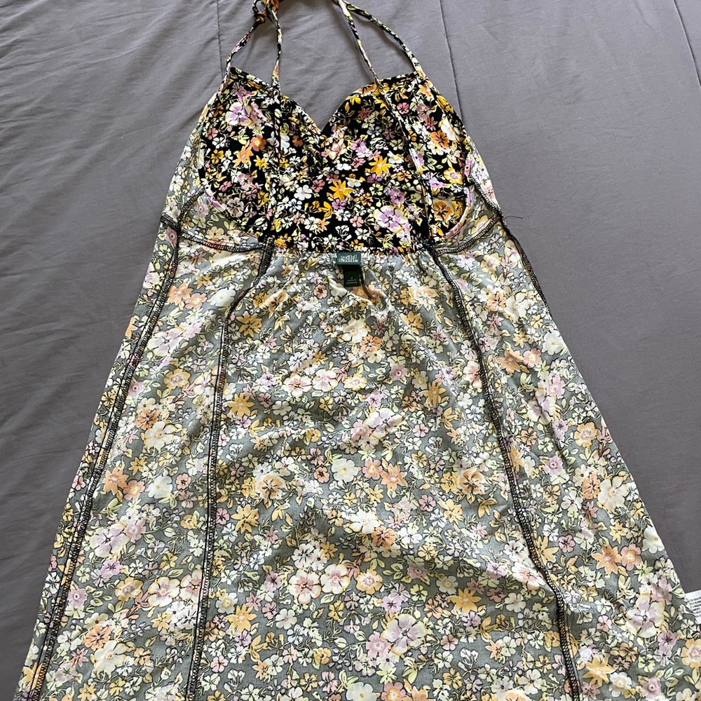 Sundress - Picture 5 of 5